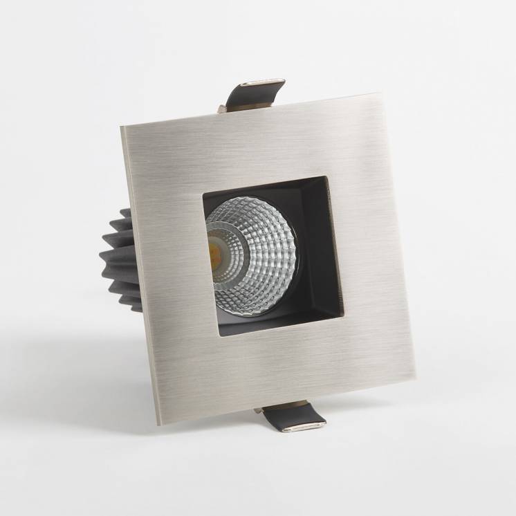 Edge Square Recessed Light