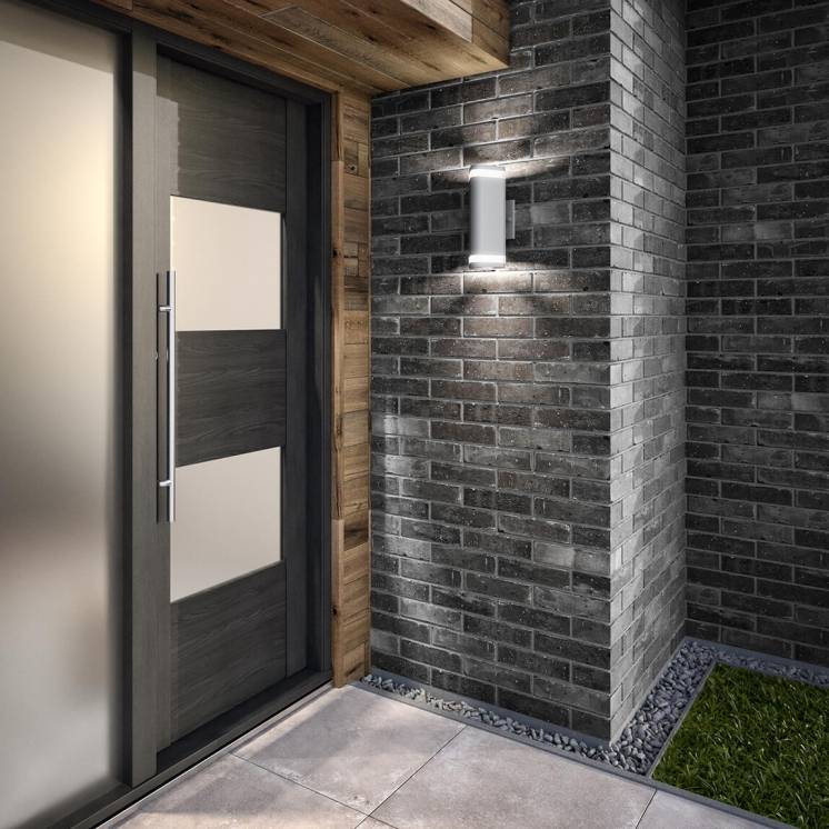 Scintilly Outdoor Wall Light