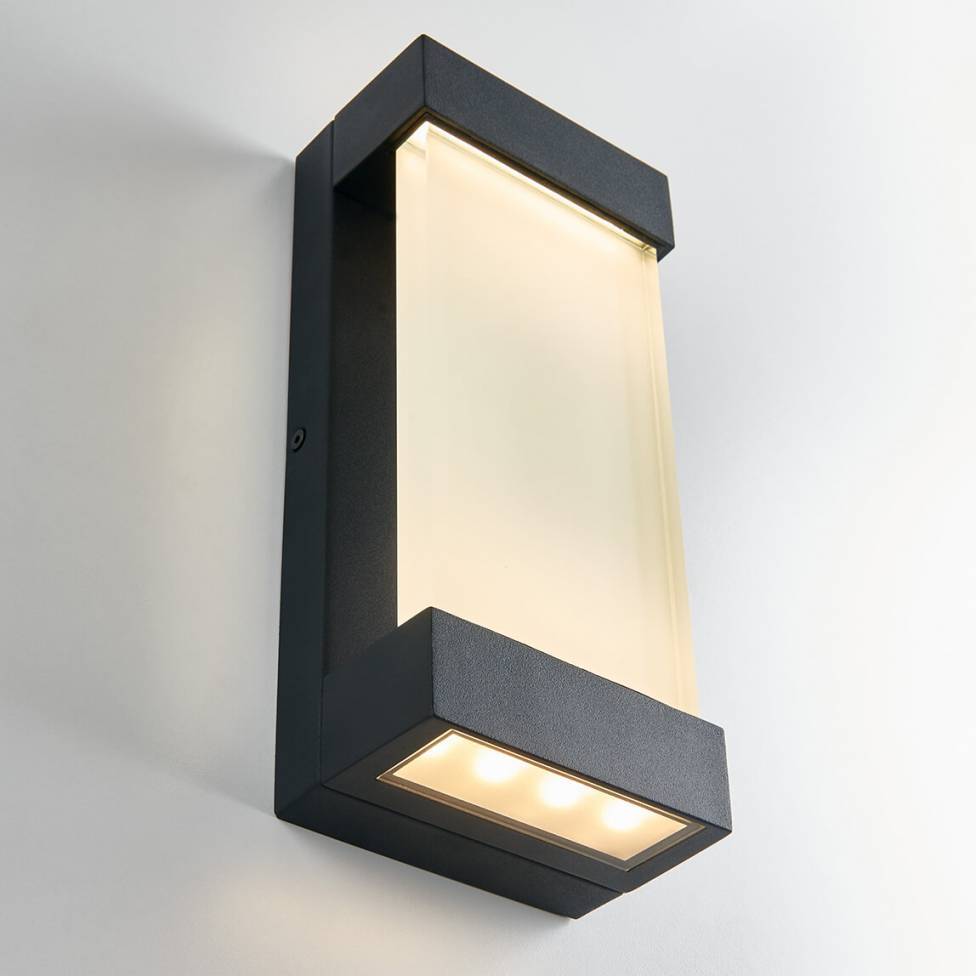 Glacier Integrated LED Outdoor Wall Light